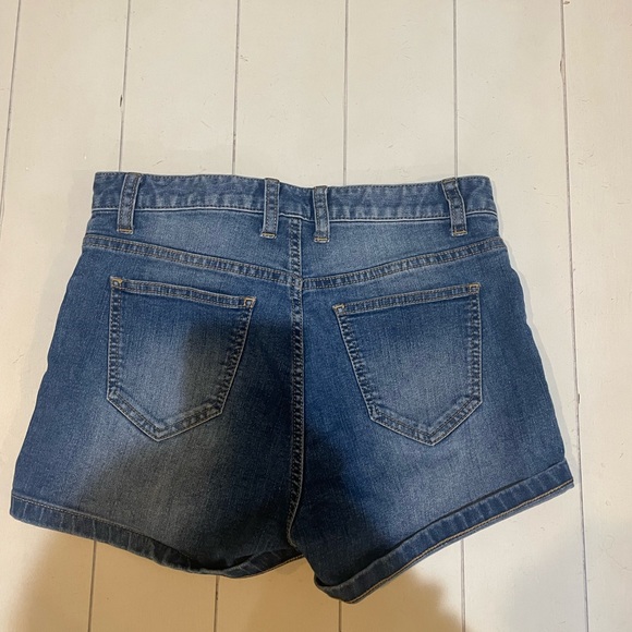 london fear jean shorts - Picture 3 of 3